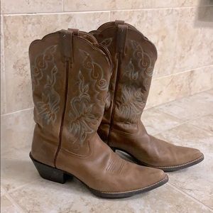 Ariat Cowgirl Boots